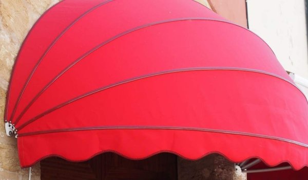 Tente Kumaşı Nedir? Tente Kumaşı Nasıl Temizlenir?